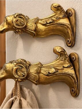 NEW-Gold Ram Head Wall Hook Pair - Decorative Home Wall Hooks